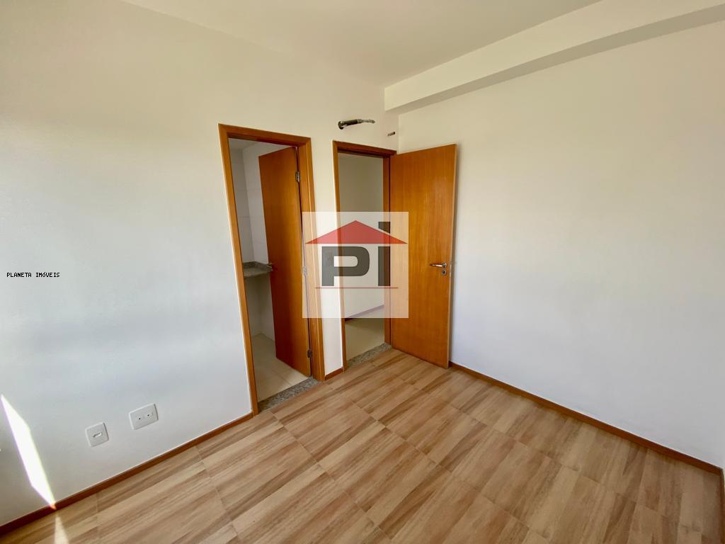 Apartamento à venda com 2 quartos, 70m² - Foto 5