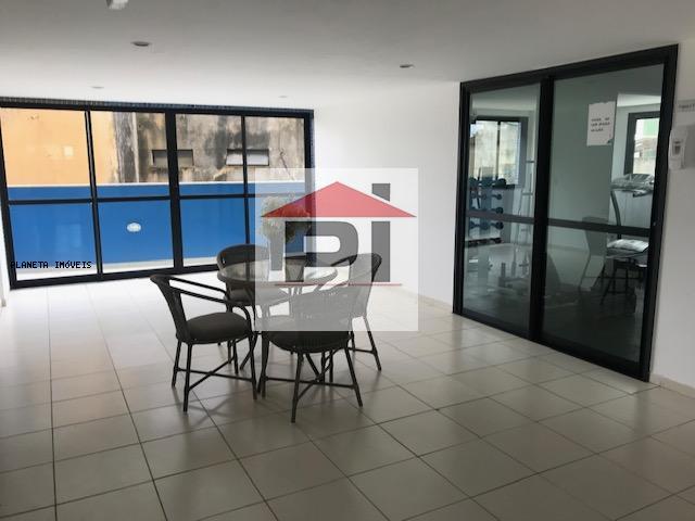 Apartamento à venda com 2 quartos, 70m² - Foto 19