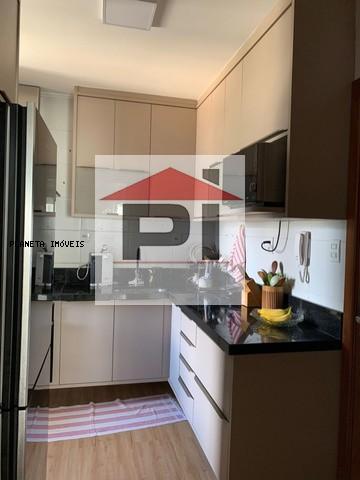 Apartamento à venda com 3 quartos, 95m² - Foto 14