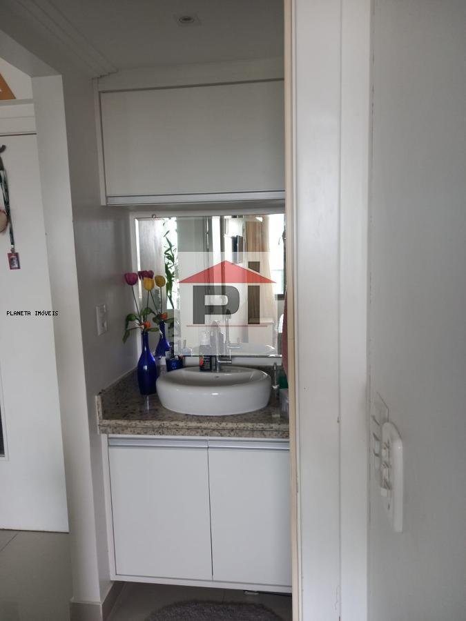 Apartamento à venda com 1 quarto, 45m² - Foto 13