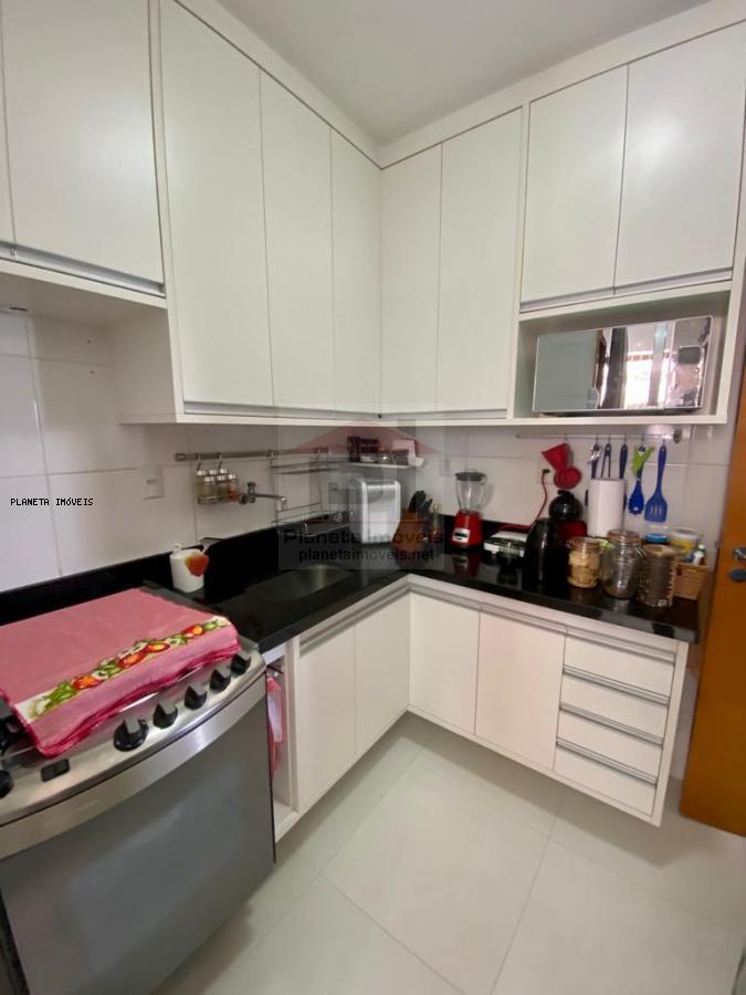 Apartamento à venda com 3 quartos, 73m² - Foto 4