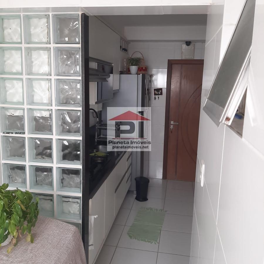 Apartamento à venda com 2 quartos, 116m² - Foto 29