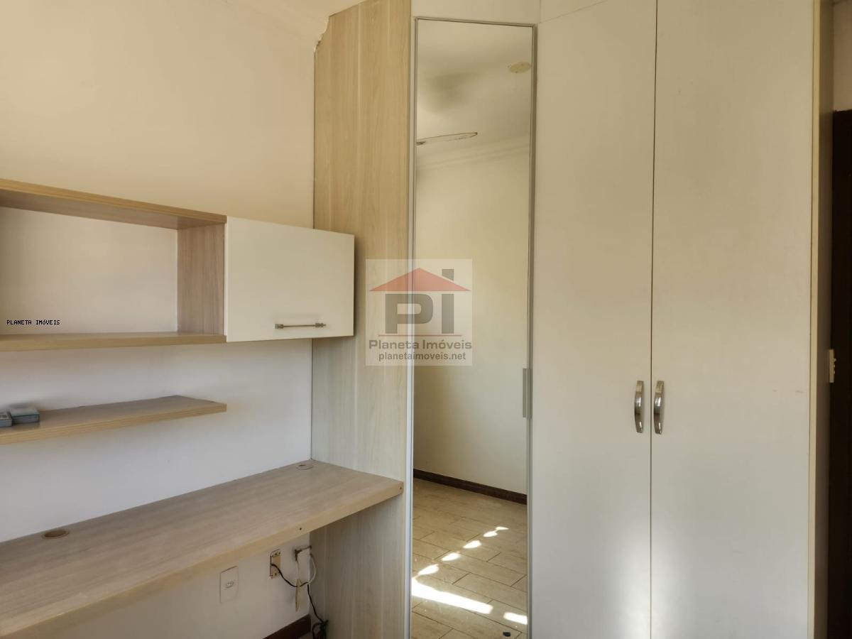 Casa de Condomínio à venda com 4 quartos, 177m² - Foto 11