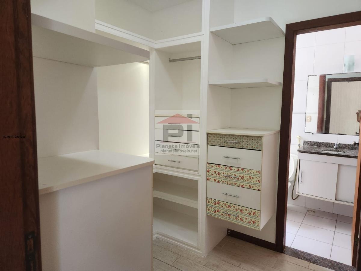 Casa de Condomínio à venda com 4 quartos, 177m² - Foto 20