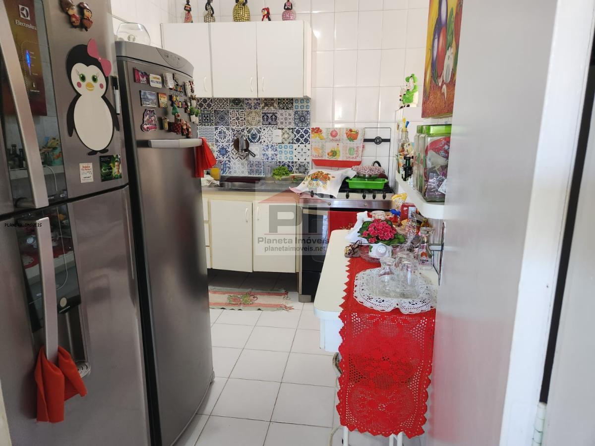 Apartamento à venda com 2 quartos, 73m² - Foto 18