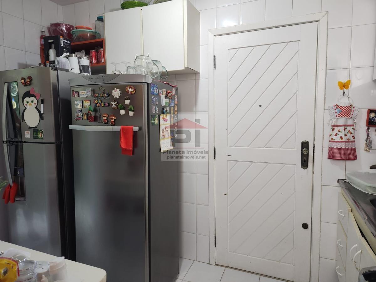 Apartamento à venda com 2 quartos, 73m² - Foto 20