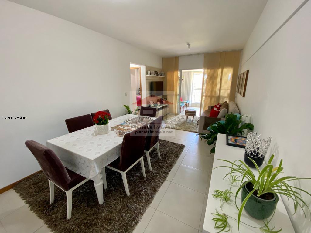 Apartamento à venda com 2 quartos, 82m² - Foto 3