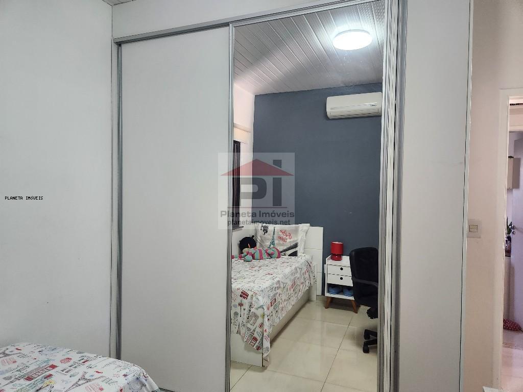 Casa de Condomínio à venda com 2 quartos, 250m² - Foto 21