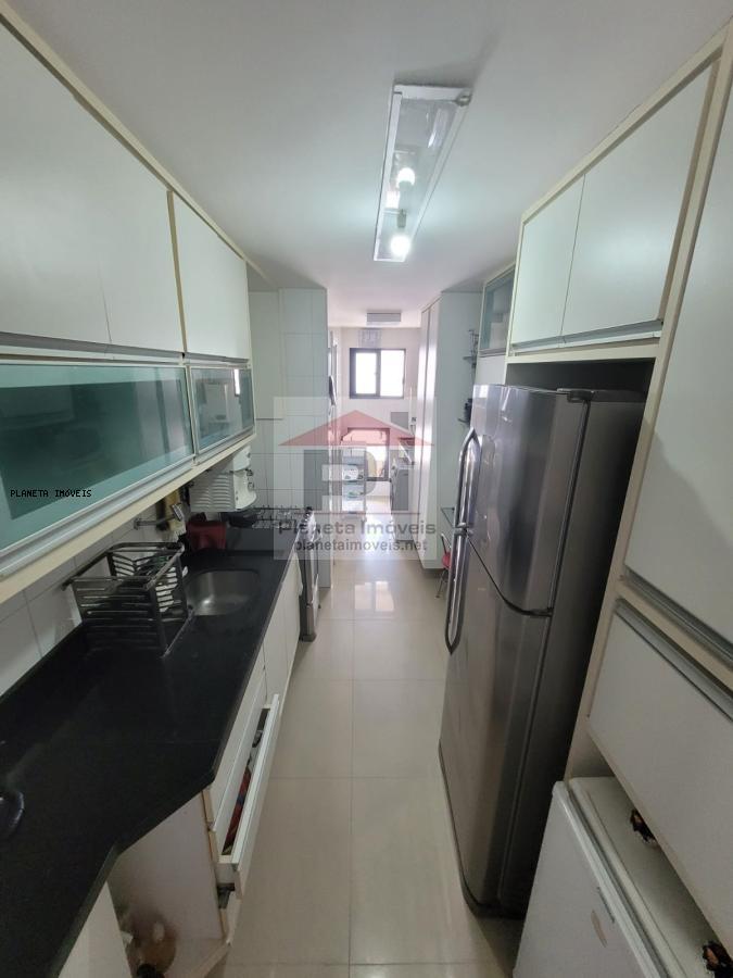 Apartamento à venda com 3 quartos, 93m² - Foto 20