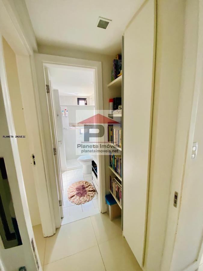 Apartamento à venda com 3 quartos, 93m² - Foto 9