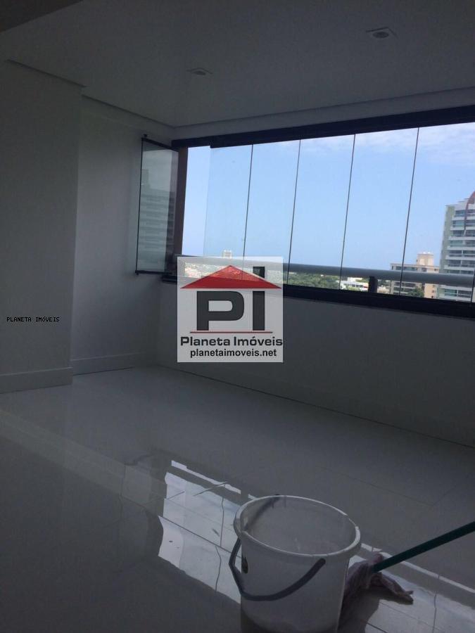 Apartamento à venda com 3 quartos, 107m² - Foto 1