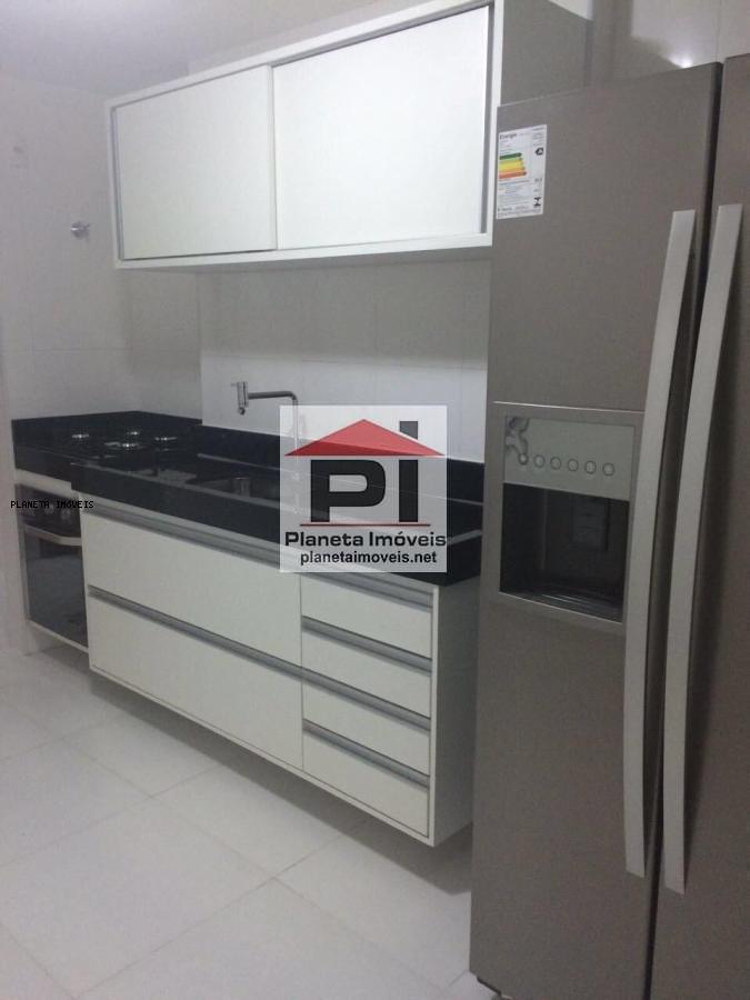 Apartamento à venda com 3 quartos, 107m² - Foto 17