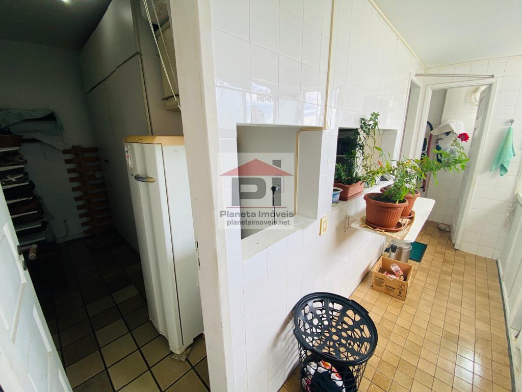 Apartamento à venda com 3 quartos, 146m² - Foto 14