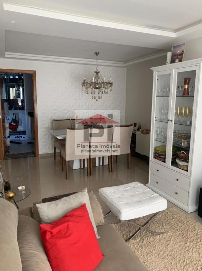 Apartamento à venda com 3 quartos, 120m² - Foto 1