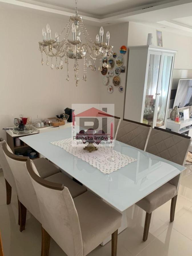 Apartamento à venda com 3 quartos, 120m² - Foto 2