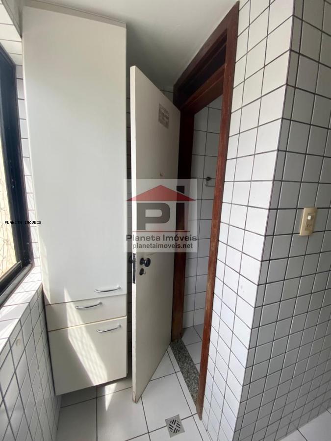 Apartamento à venda com 3 quartos, 74m² - Foto 12