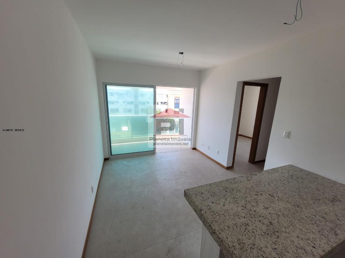 Apartamento à venda com 2 quartos, 63m² - Foto 1