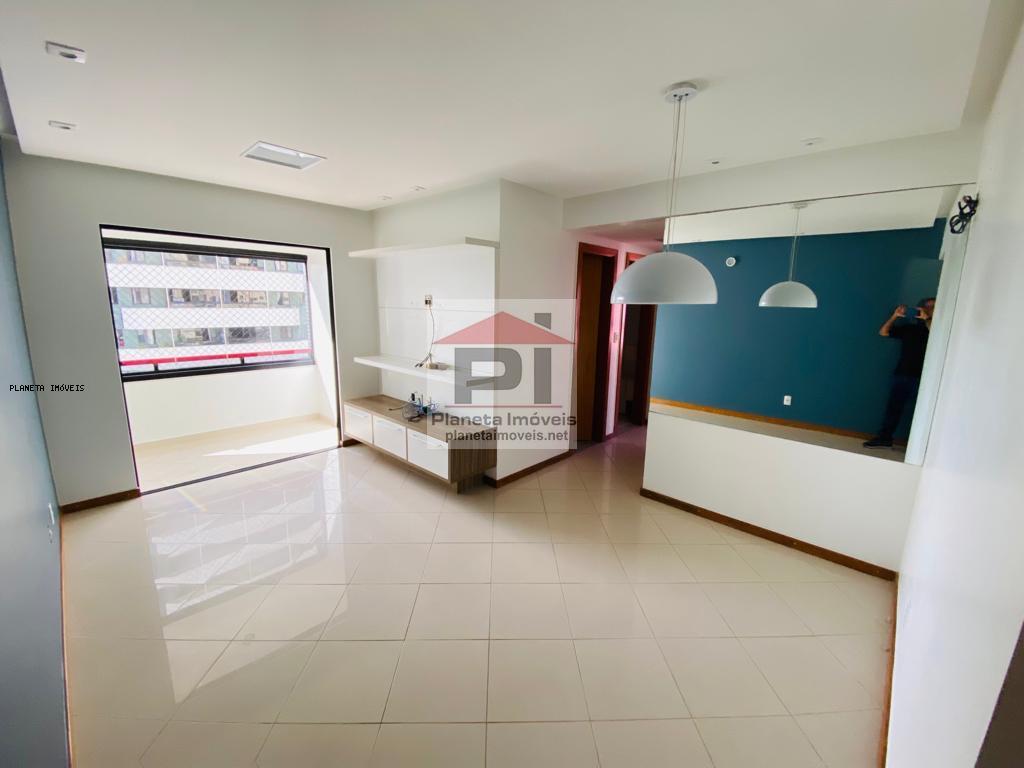 Apartamento à venda com 3 quartos, 72m² - Foto 1