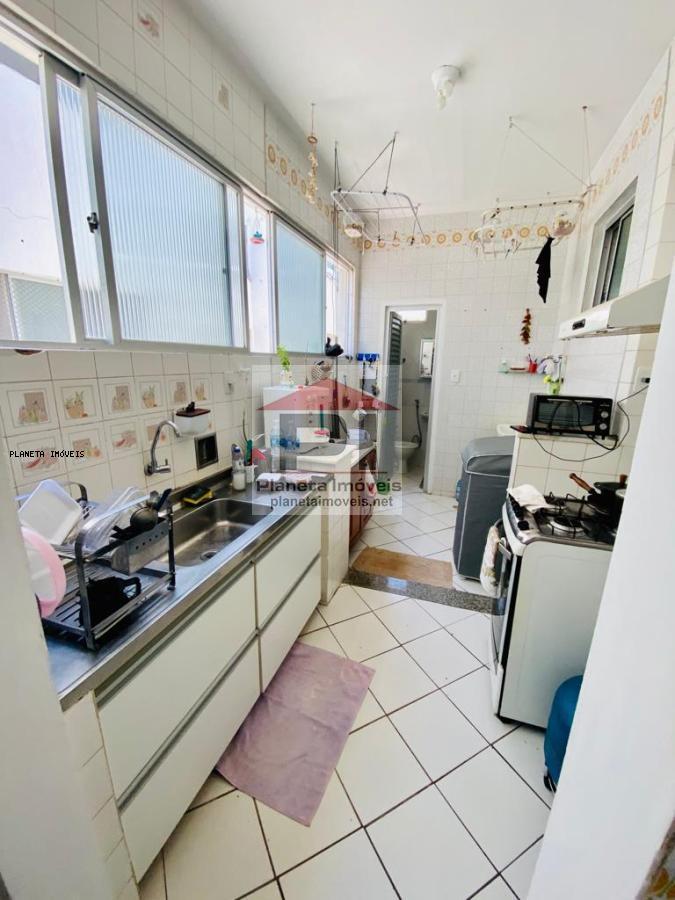 Apartamento à venda com 3 quartos, 105m² - Foto 10