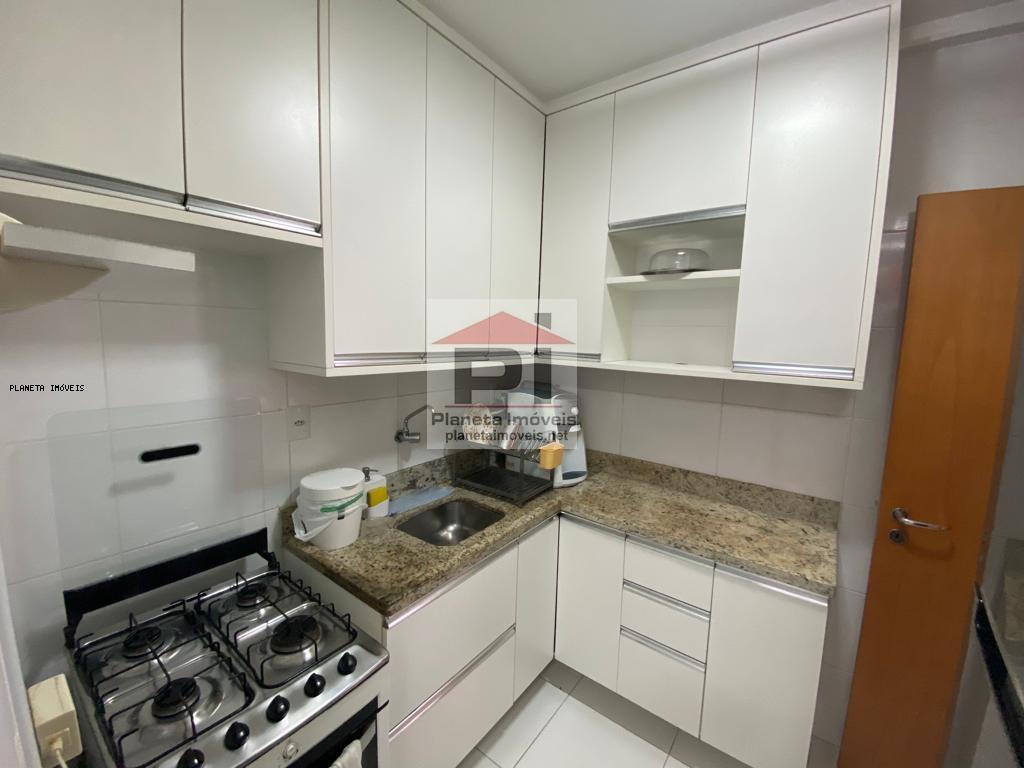 Apartamento à venda com 3 quartos, 72m² - Foto 8