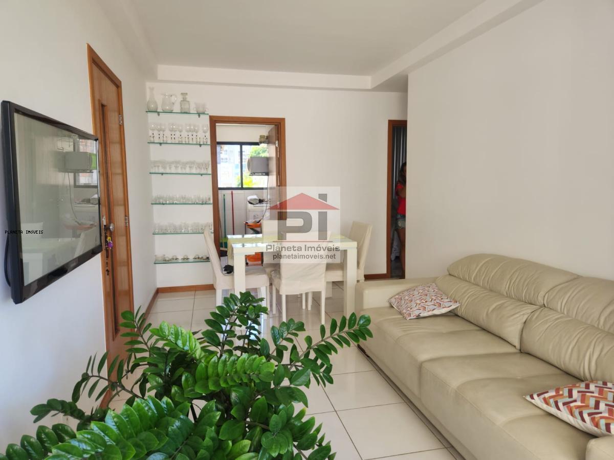 Apartamento à venda com 2 quartos, 65m² - Foto 1