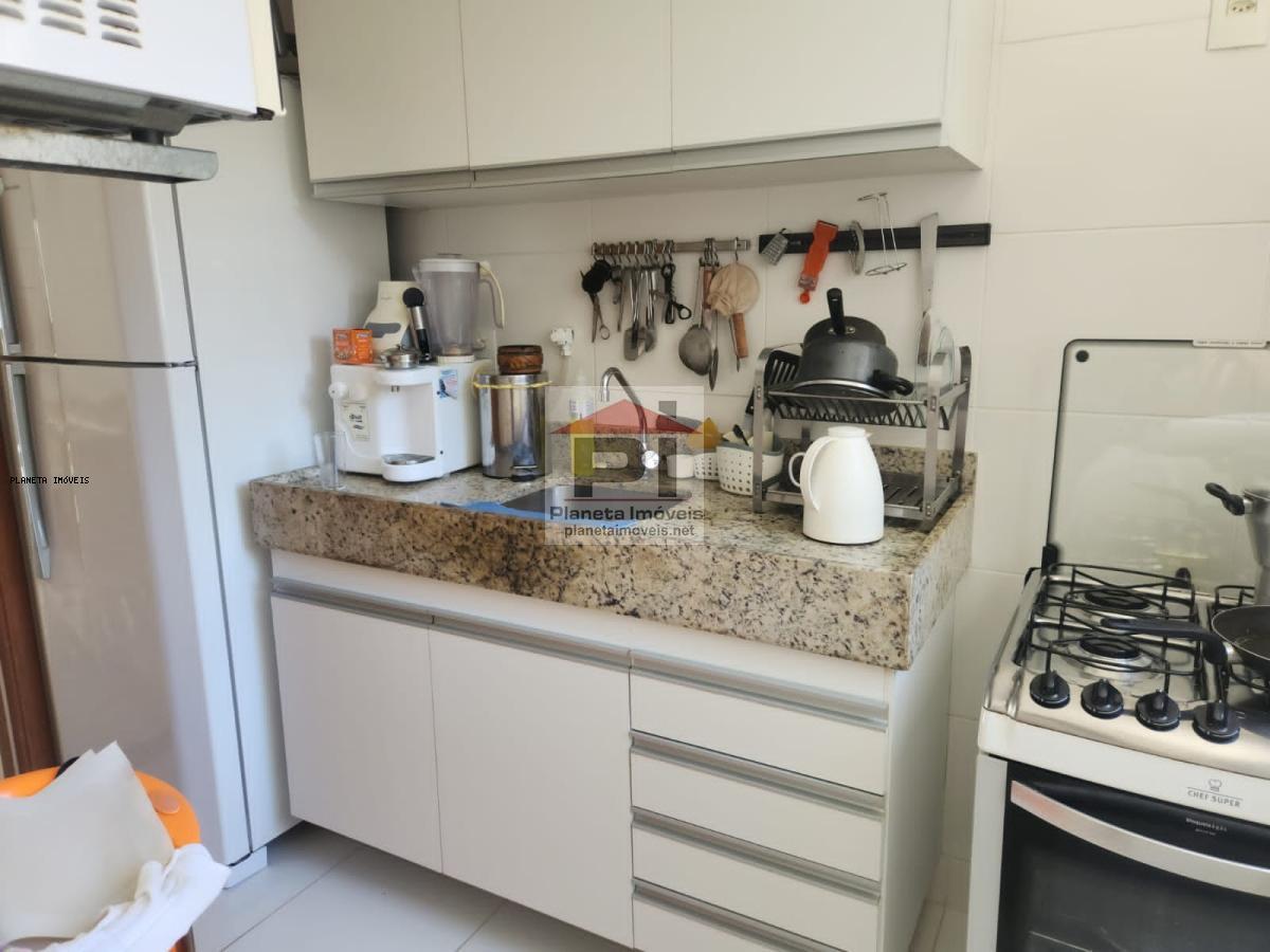 Apartamento à venda com 2 quartos, 65m² - Foto 17