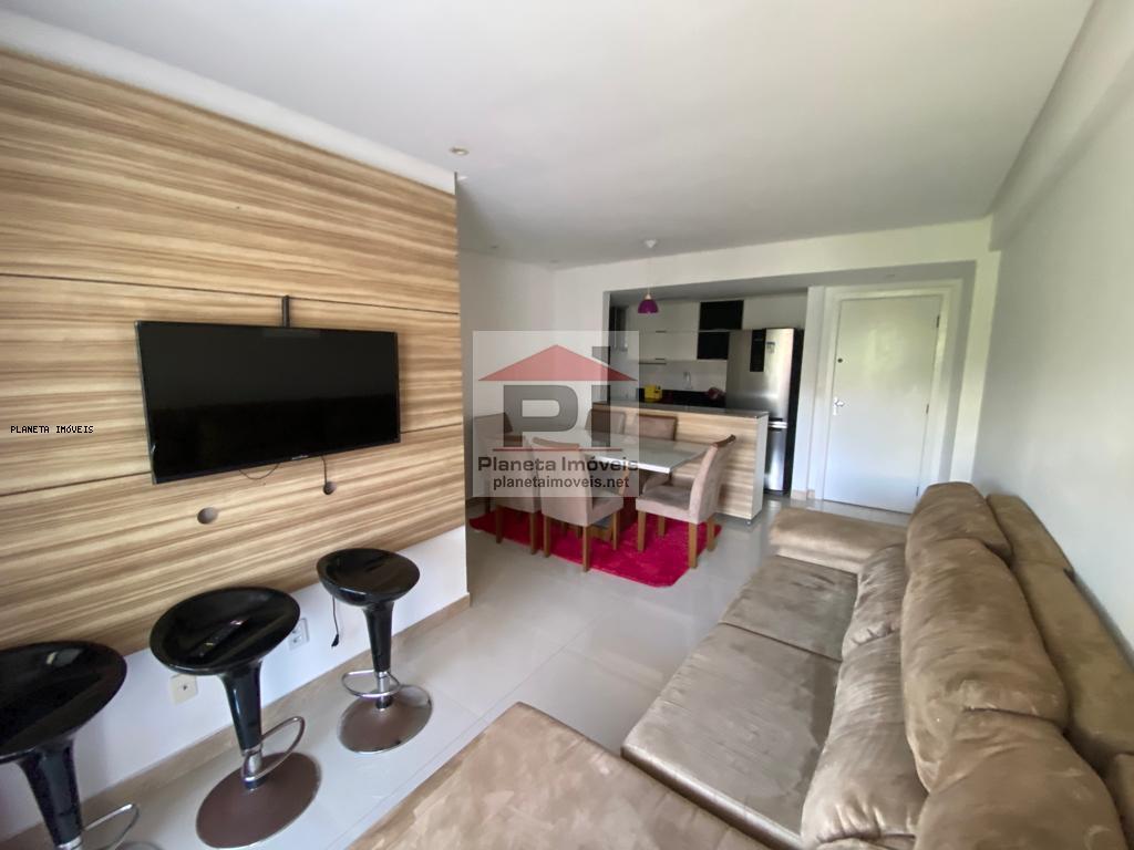 Apartamento à venda com 2 quartos, 63m² - Foto 3