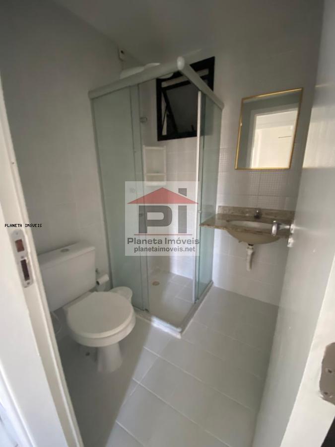 Apartamento à venda com 2 quartos, 63m² - Foto 4