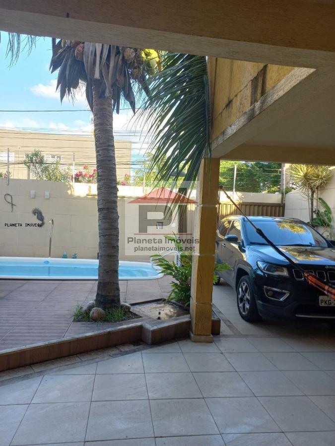 Casa para alugar com 4 quartos, 399m² - Foto 3