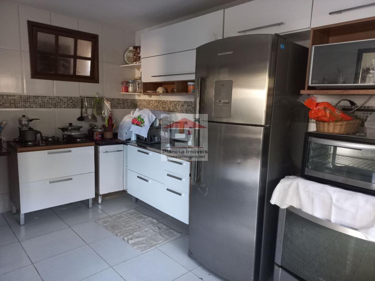 Casa para alugar com 4 quartos, 399m² - Foto 18