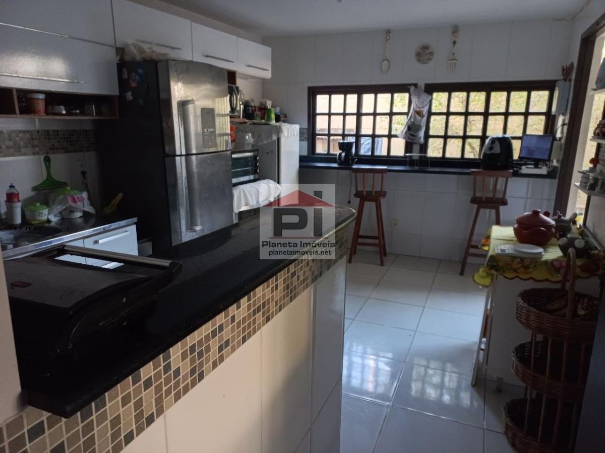 Casa para alugar com 4 quartos, 399m² - Foto 19