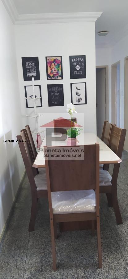 Apartamento à venda com 3 quartos, 68m² - Foto 2