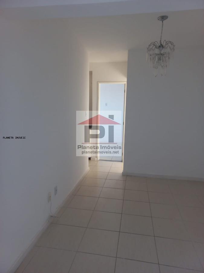 Apartamento à venda com 2 quartos, 56m² - Foto 3