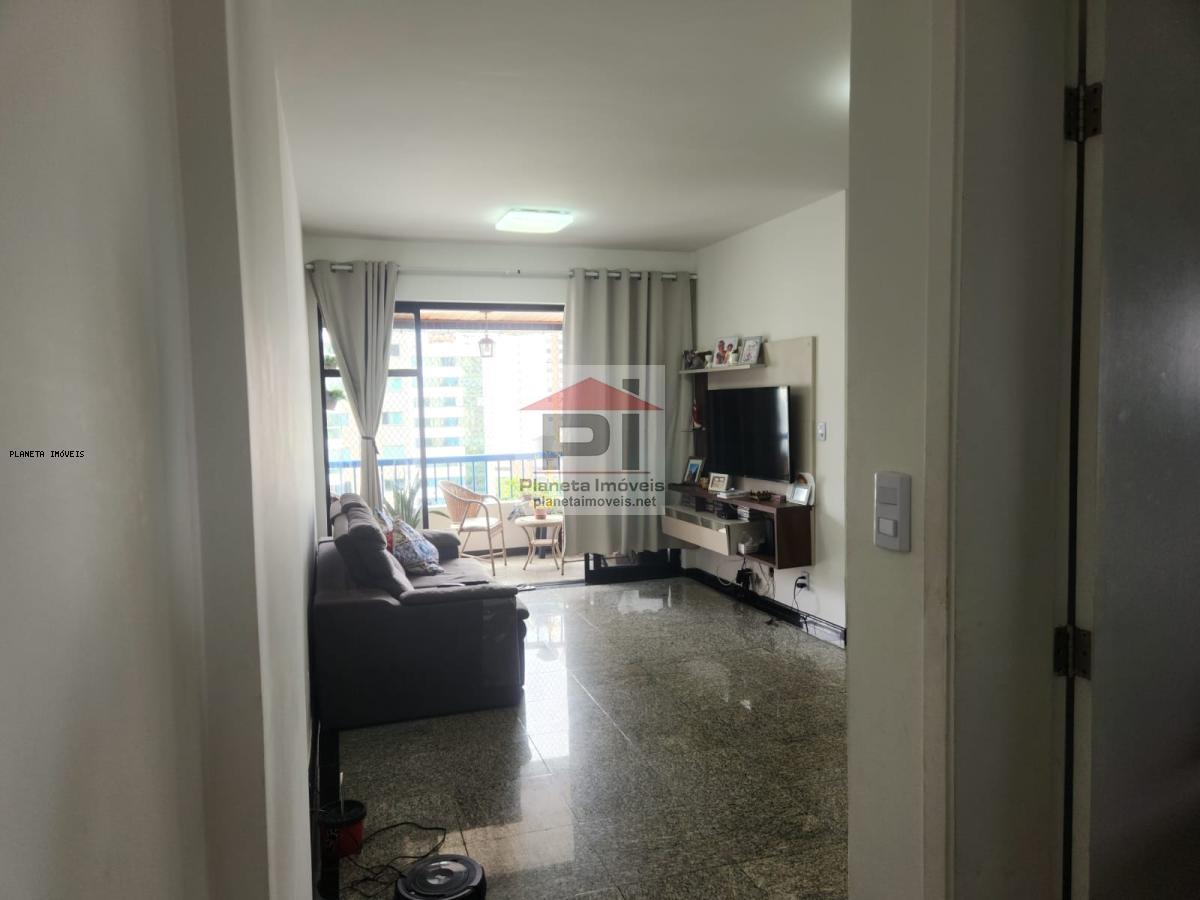 Apartamento à venda com 3 quartos, 105m² - Foto 1