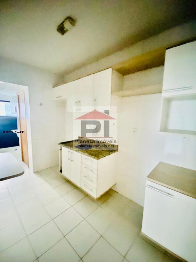 Apartamento à venda com 3 quartos, 86m² - Foto 12