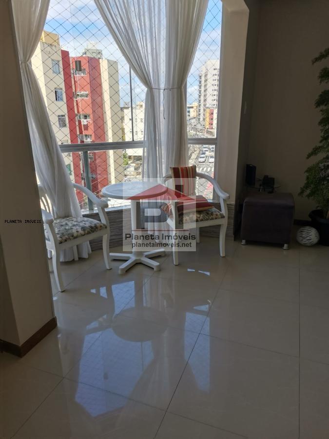 Apartamento à venda com 3 quartos, 130m² - Foto 12