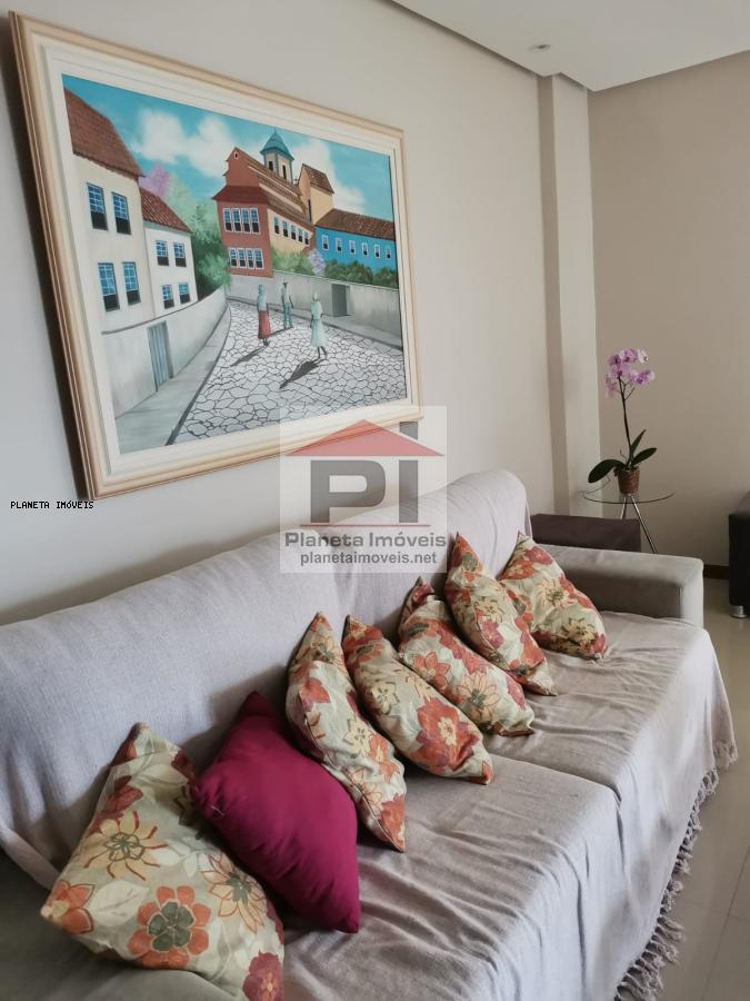 Apartamento à venda com 3 quartos, 130m² - Foto 15