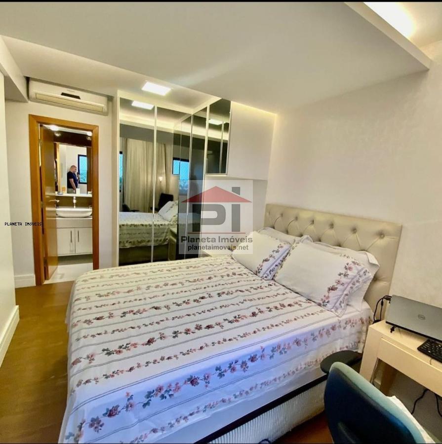 Apartamento à venda com 2 quartos, 72m² - Foto 4