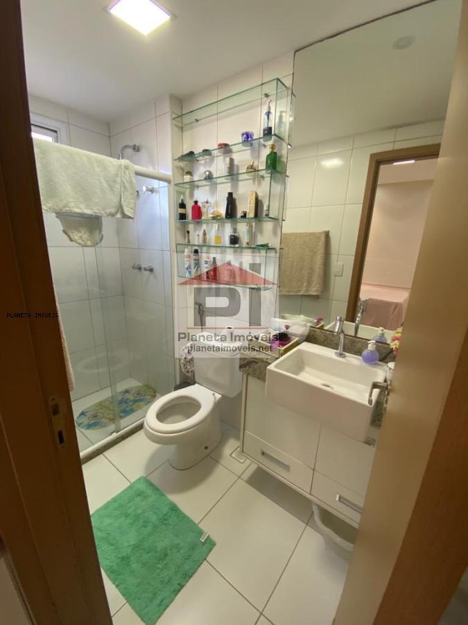 Apartamento à venda com 2 quartos, 85m² - Foto 9