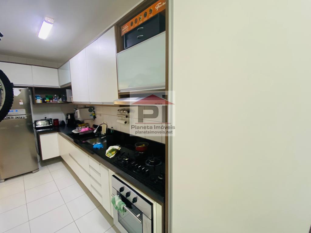 Apartamento à venda com 2 quartos, 85m² - Foto 16