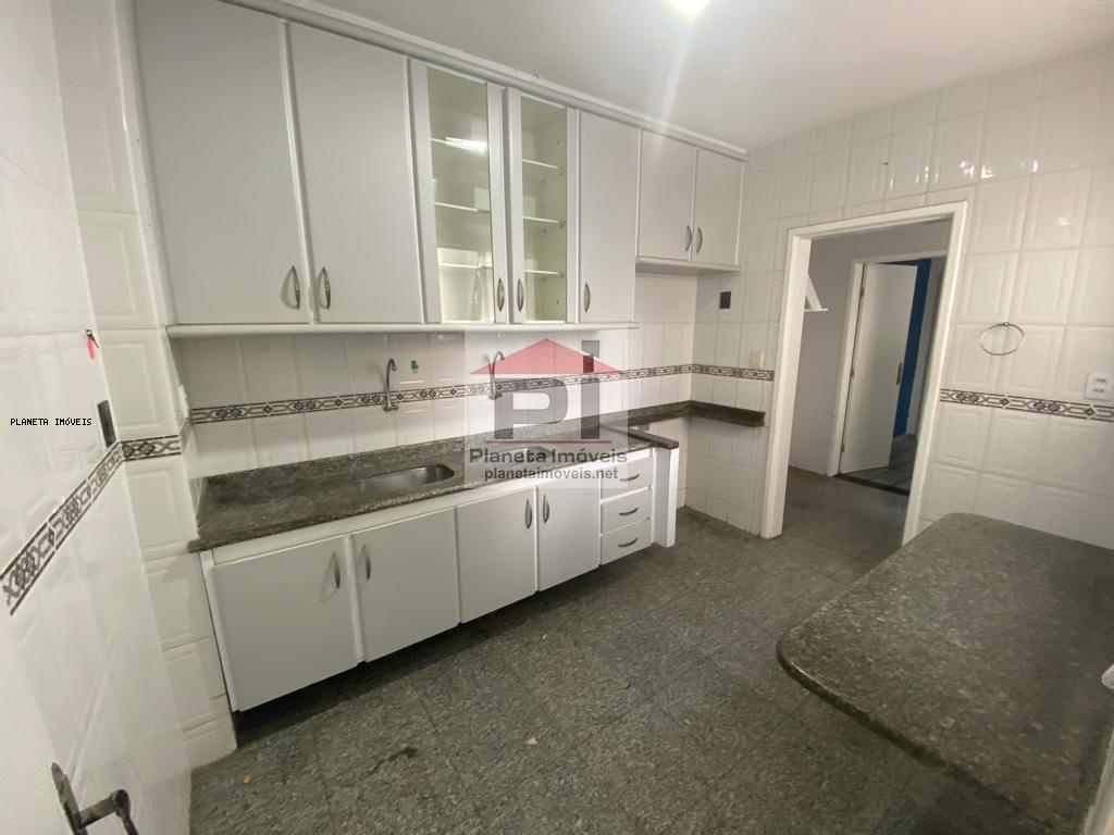 Apartamento à venda com 3 quartos, 110m² - Foto 8