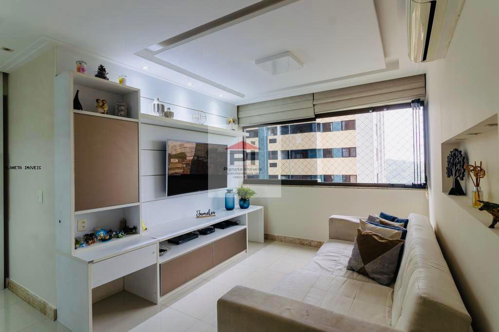 Apartamento à venda com 3 quartos, 72m² - Foto 2