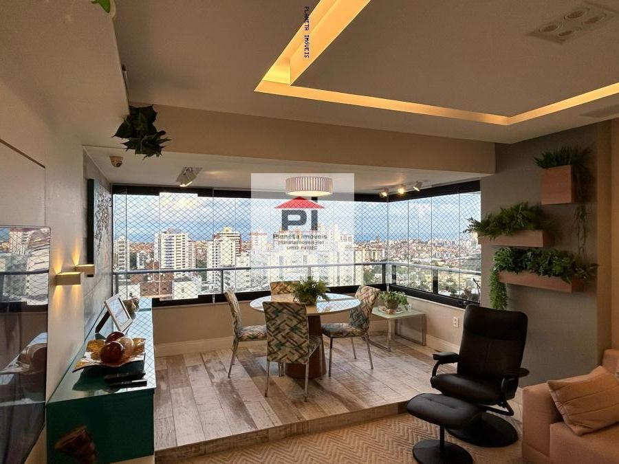 Apartamento à venda com 3 quartos, 105m² - Foto 3