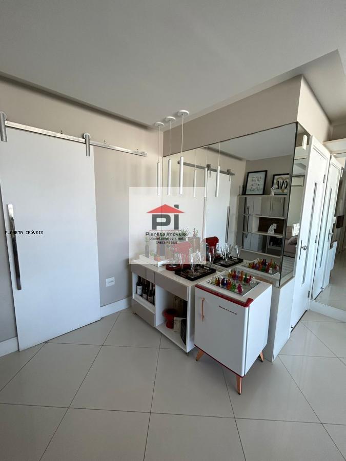 Apartamento à venda com 3 quartos, 105m² - Foto 16