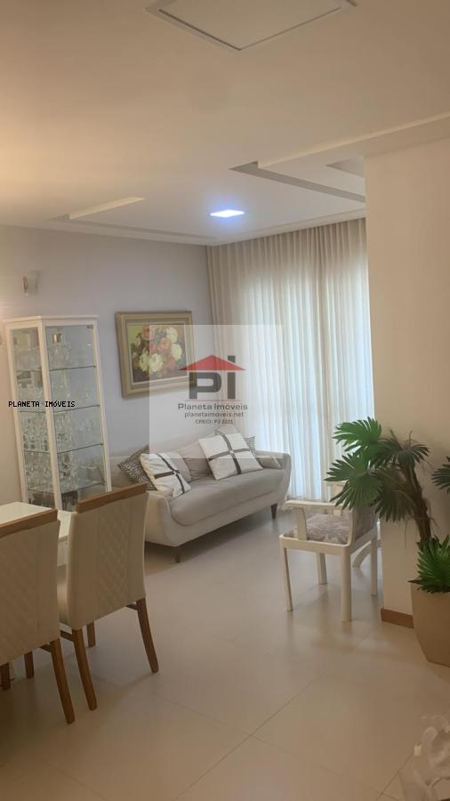 Apartamento à venda com 3 quartos, 105m² - Foto 3