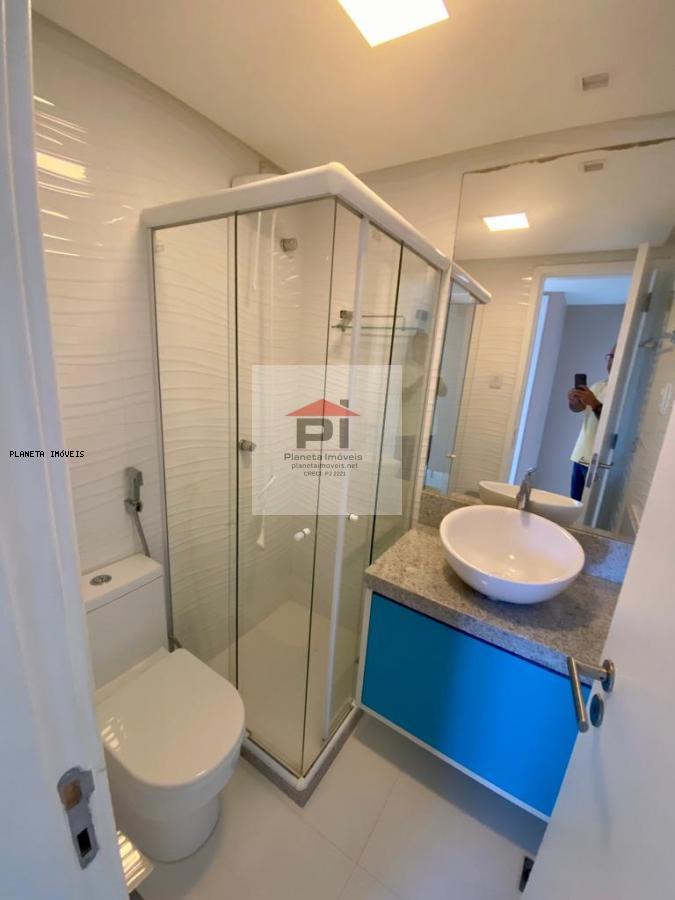 Apartamento à venda com 2 quartos, 78m² - Foto 3