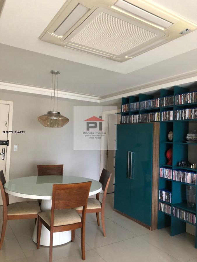 Apartamento à venda com 3 quartos, 120m² - Foto 2