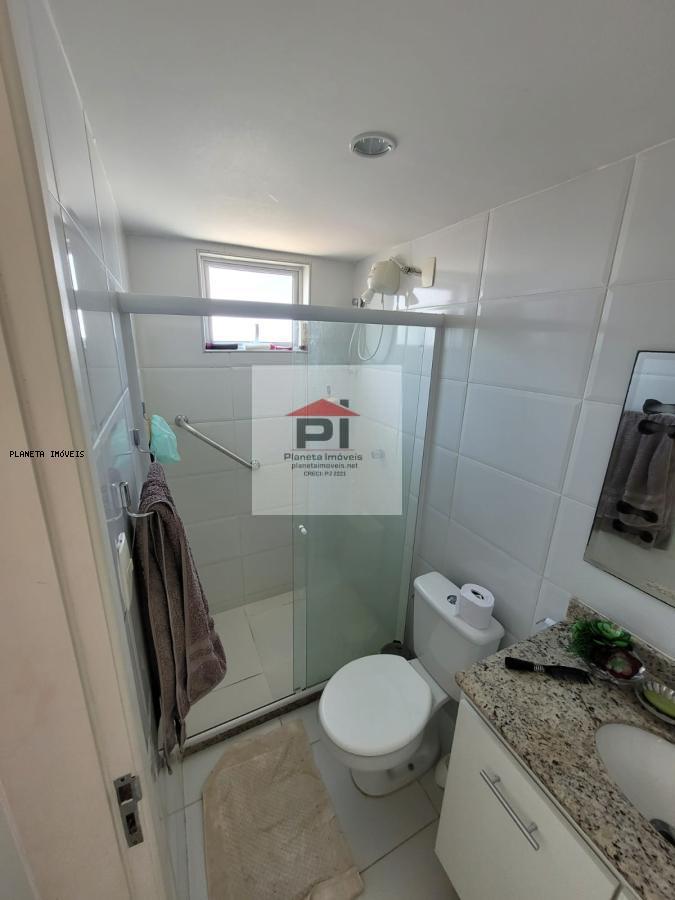 Apartamento à venda com 2 quartos, 70m² - Foto 12