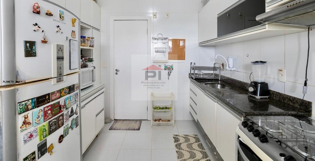 Apartamento à venda com 3 quartos, 177m² - Foto 7