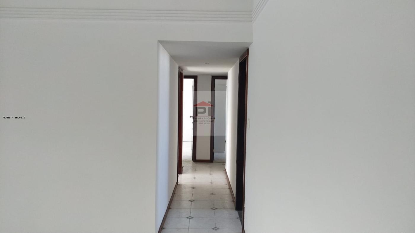 Apartamento à venda com 3 quartos, 129m² - Foto 16